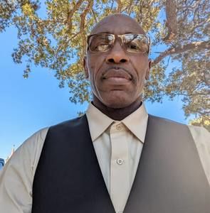 Meet your Posher, Perry